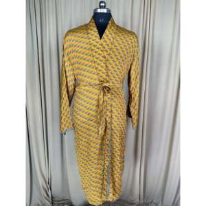 <b>Men's</b> Silky Soft Masculine Elegant Classic Vintage House Robe Timeless Comfy for Lounge Beach Wear Sustainable <b>Bikinis</b> Beachwear - Product Image 2