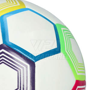 Balón de Fútbol de Última Moda, Balón de Fútbol de Buena Calidad Cosido a Máquina - Product Image 2