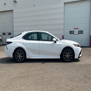 Bastante usado Toyota Camry Fresh & Clean Top Speed Mejor precio disponible Sin historial de accidentes Venta caliente Comprar ahora - Product Image 4