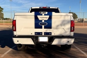 FO-RD SHE-LBY F-150 SUPERCREW 4X4 2018 EXTRÊMEMENT PROPRE, 755 CV, V8 SUPERCHARGEÉ, PRÊT À LA LIVRAISON - Product Image 6