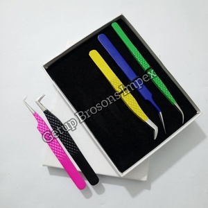 Pince à épiler professionnelle multi-couleurs pour extensions de cils, en acier inoxydable, pointe de précision, anti-magnétique, anti-statique, pointe dentelée 10 mm - Product Image 3