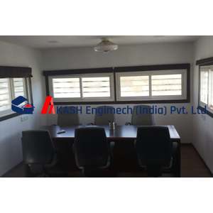 Oficina en Contenedor de Varios Pisos: Diseño Elegante y Funcional - Product Image 4