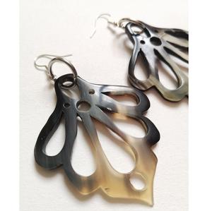 Pendientes de Cuerno de Búfalo, Ligeros, Ecológicos, Diseño de Joyería Hecho a Mano por Dios, Artesanía de Gracia - Product Image 5