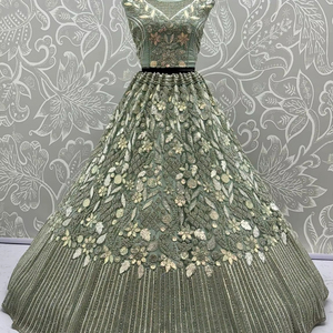 Patch design paon et éléphant & Zari Work and Thread Work Bridal Lehenga - Product Image 2