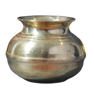 Lota en laiton pur vintage de haute qualité avec gravure, finition polie pour une utilisation en cuisine, article de cuisine antique arabe Lutiya - Product Image 3