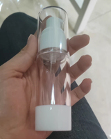 Bouteille à pompe sans air transparente de luxe 50 ml en AS avec impression de logo personnalisé, rechargeable, pour lotion cosmétique et sérum