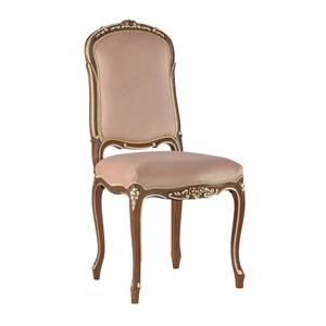 Chaise de salle à manger néoclassique italienne de luxe, cadre en bois massif, revêtement en velours crème, accents dorés - Product Image 1