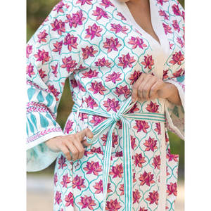 Albornoz de Lujo de Algodón Estampado a Bloques para la Familia, con Cordón y Diseño Floral, Ropa de Casa - Product Image 5