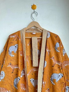 Robe kimono en coton à imprimé animal, peignoir, vêtement de nuit d'été, kimono court, taille unique, robe de demoiselle d'honneur, robe faite à la main, couvre-vêtement de plage - Product Image 4