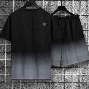 Ensemble d'été à demi-manches pour hommes Combinaison de sport pour hommes Ensemble de t-shirts à manches courtes Ensemble de shorts d'été décontractés à la mode deux pièces - Product Image 2