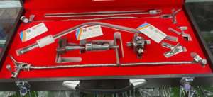 Juego Completo de Retractor Cerebral Leyla con Brazos Flexibles Ajustables y Estuche de Madera Manual Mahersi - Product Image 5