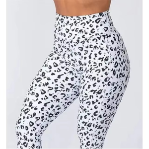 Mallas con logotipo personalizado sin costuras para mujer ropa deportiva informal nueva oferta LICRA/poliéster mallas con sublimación para mujer cintura con logotipo - Product Image 3