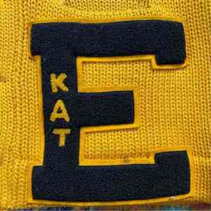 Suéter Personalizado con Cuello Redondo, Diseño de Punto Suave 100% Algodón, Comodidad Premium, Ajuste Simple y Elegante, Opción de Logotipo Frontal - Product Image 3