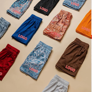 Pantalones cortos deportivos de baloncesto transpirables con diseño de sublimación completa al por mayor con logotipo personalizado, uniformes de impresión BSCI para temporada de verano - Product Image 3