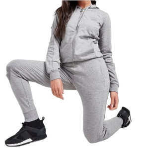 2025 personnalisé 2 pièces ensemble vêtements pour femmes haut court Jogging costume tenues d'été survêtements ensembles pour femmes - Product Image 3