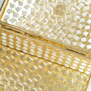 AMBAR EXPORTS Ensemble de 2 boîtes à bijoux vintage en métal doré - Product Image 6