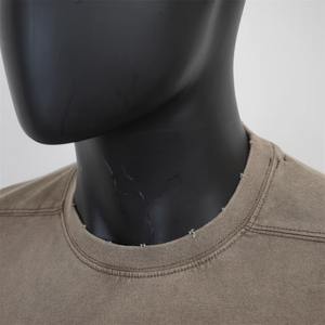 Tissu en jersey de coton personnalisé pour hommes T-shirt surdimensionné Gsm à manches courtes et col rond délavé Vintage Détresse Poids lourd pour hommes - Product Image 4