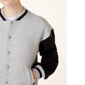 Chaqueta Corta Varsity con Mangas de Cuero Genuino y Bordado de Parches para Hombre, Chaqueta de Invierno - Product Image 1