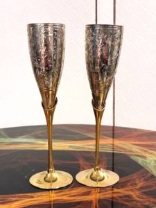 Juego de 2 Copas de Vino Clásicas de Latón Plateado (60 ml) para Fiestas - Product Image 3