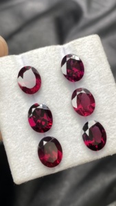 Lote Certificado de 10 Piedras de Granate Rodolita Natural de 8 mm, Corte Ovalado, con Excelente Color, Piedras Preciosas Sueltas, 18.64 Quilates - Product Image 3