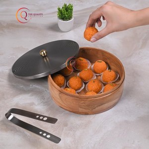 Casserole en bois d'acacia tendance de conception moderne faite à la main à bas quantité minimale de commande avec couvercle personnalisé couvercle poli brillant et pince vente directe d'usine - Product Image 1