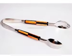 Pinces à pâtisserie en métal poli, outil élégant pour manipuler les desserts, pour les cuisines professionnelles, les boulangeries et les événements de restauration - Product Image 2