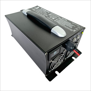 <span class=keywords><strong>Chargeur</strong></span> certifié KC CE <span class=keywords><strong>12V</strong></span> 50A/60A avec protection OTP pour voiture de <span class=keywords><strong>camping</strong></span> électrique Lifepo4 LFP Batterie de stockage d'énergie - Product Image 2