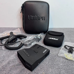 Nouveautés Uniden R8 Extreme Long Range GPS Radar Detector MRCD MRCT Camera Alert Intl - Product Image 1