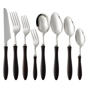Ensemble de couverts en bois noir avec tête argentée en acier inoxydable, parfait pour les repas à la maison, les rassemblements familiaux, les événements et la restauration - Product Image 1