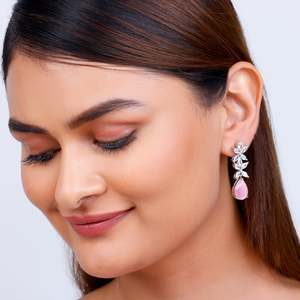 ต่างหูห้อยเพทายสีเงินสุดวิเศษเครื่องประดับแฟชั่น - Product Image 3