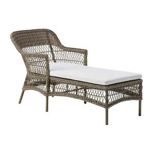 Ensemble de chaises longues moderne en PVC et poly rotin Mobilier d'extérieur fabriqué au Viet Nam pour hôtels, écoles, villas - Product Image 1