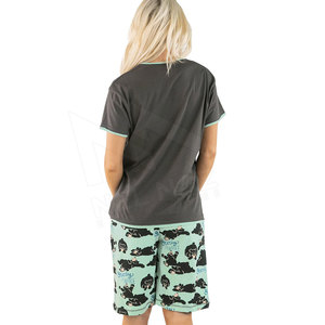 Ensemble de vêtements d'entraînement actifs pour femmes Chemise deux pièces de haute qualité, short brodé avec logo personnalisé solide décontracté pour l'hiver - Product Image 2