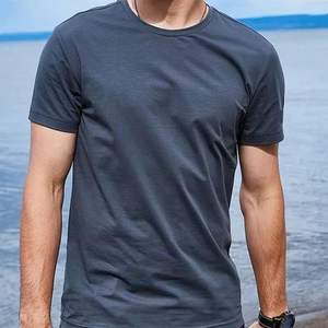 Camisetas de peso pesado de gran tamaño para hombre 180 gramos hombro caído logotipo personalizado camiseta lisa ajustada hecha en la India - Product Image 4