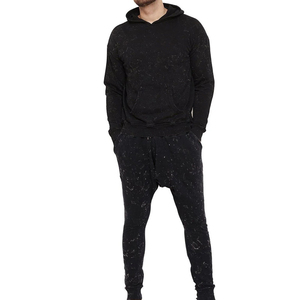 Ensemble de survêtements athlétiques de qualité supérieure pour hommes, survêtement mince et respirant en polyester, survêtement avec service OEM - Product Image 2