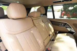 2026 LAND ROVER Range Rover P530 SE SUV - Product Image 4