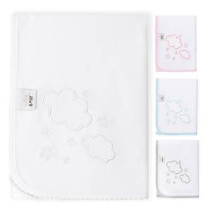 100% Coton Mod. Nubes brodées en gaze, technique de tissage, couleur blanche - Product Image 1