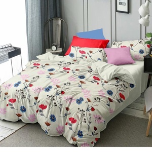 Ensembles de couettes design de qualité supérieure Ensembles de couettes de luxe Ensembles de literie Ensembles de couettes Literie de luxe par Vaibhav Overseas - Product Image 1