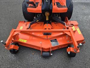 Vente en gros de tondeuse à gazon diesel professionnelle autoportée F3890 28V pour terrains de golf, parcs et fermes - Product Image 5