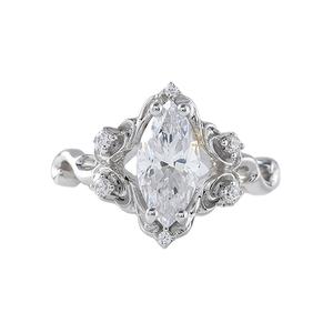 Nouveau Design Vintage Filigrane Bague, 1 CT Marquise Coupe Moissanite Diamant Vintage Style Bague de Fiançailles, Antique Diamant Bague - Product Image 1