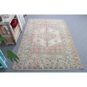 Alfombra Turca Vintage de Lana 4.3x6.3 pies, Diseño Azul Marroquí con Parches, Base de Látex Ecológica - Product Image 2