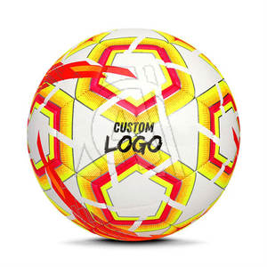 Balón de Entrenamiento de Fútbol AROMAX INDUSTRIES de Alta Calidad y Nuevo Estilo, Material de PVC/PU, Diseño Personalizable y Duradero, Fabricación en Pakistán - Product Image 1