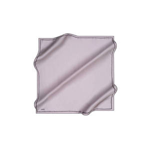 ผ้าพันคอไหมเครปซาตินทรงสี่เหลี่ยมจัตุรัสขนาด 90x90 ซม. ลายสีสันสดใส - Product Image 1