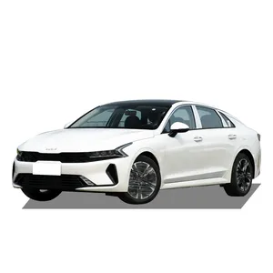 Toptan ucuz 2024 2023 benzinli yakıt arabalar çin'de yapılan ikinci el araba 5 kapılar 5 koltuklu Sedan Hyundai Kia K3 K5 satılık