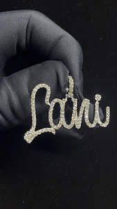 Colgante de Lujo con Diseño Personalizado de Hip Hop, Chapado en Plata, con Moissanita Redonda de Corte Brillante, Estilo Iced Out, para Uso en Escenarios Musicales, Proveedor Indio - Product Image 2