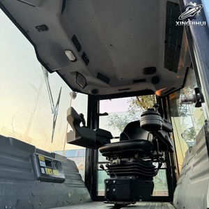 Compacteur vibrant à double tambour Caterpillar CB64B d'occasion, poids de travail 12 tonnes, compacteur de construction d'origine japonaise - Product Image 6