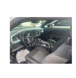 Nouvelles Offres Spéciales pour les Dodge Challenger SXT RWD Automatiques 2019 – Véhicules d'Occasion Premium en Promotion Saisonnière - Product Image 3