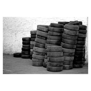 Neumáticos Usados de Alta Calidad, Resistentes al Envejecimiento, para Aplicaciones en Piezas Automotrices, Posicionados para Volumen de Reventa a Gran Escala - Product Image 1