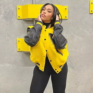 Chaqueta universitaria hecha a medida de alta calidad para mujer Nuevo diseño Último estilo Ropa de invierno para mujer - Product Image 3