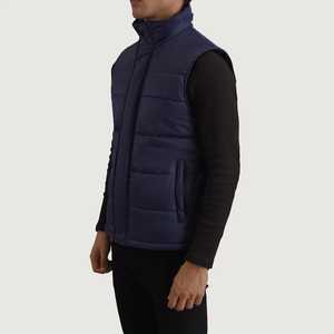 Dernier style Gilet d'hiver matelassé pour homme Veste sans manches décontractée Mode Vêtement de plein air - Product Image 5