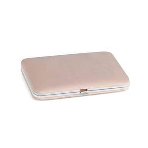 Set manicure Myrva da 16 pezzi con custodia rigida in pelle per strumenti per la cura delle unghie per adulti - Product Image 1